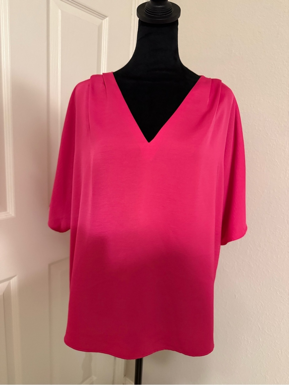 Bar III V-Neck Short Sleeve Blouse in Fuchsia